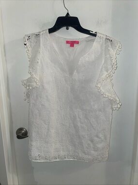 Lilly Pulitzer med Taylinn White‎ cotton Eyelet Pom Pom V Neck lined top blouse